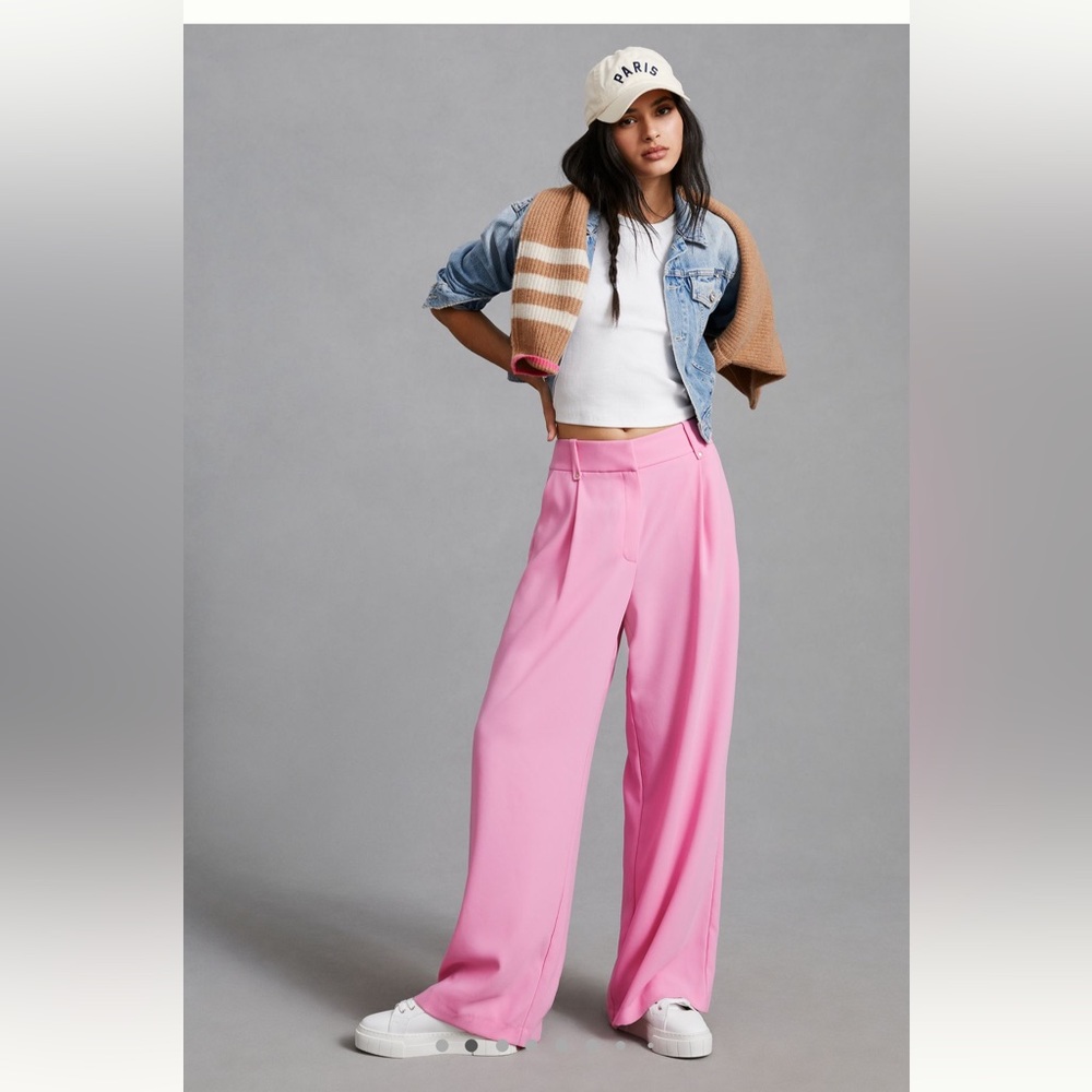 Exquise Carnation flare pants 👖